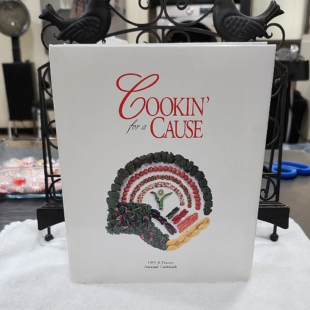 VINTAGE 1995 "COOKIN' FOR a CAUSE" JC PENNY COOKBOOK